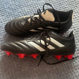 Adidas Black and White Women’s Athletic Soccer Cleats - Size 9